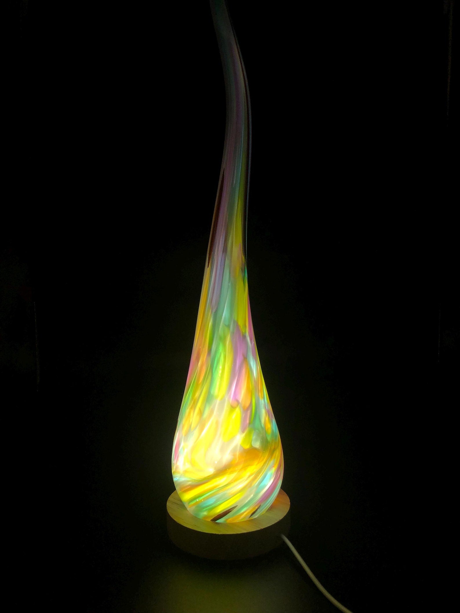 Rękodzieło lampka szklana nocna Szpic Świetlny- Prestige Spectrum