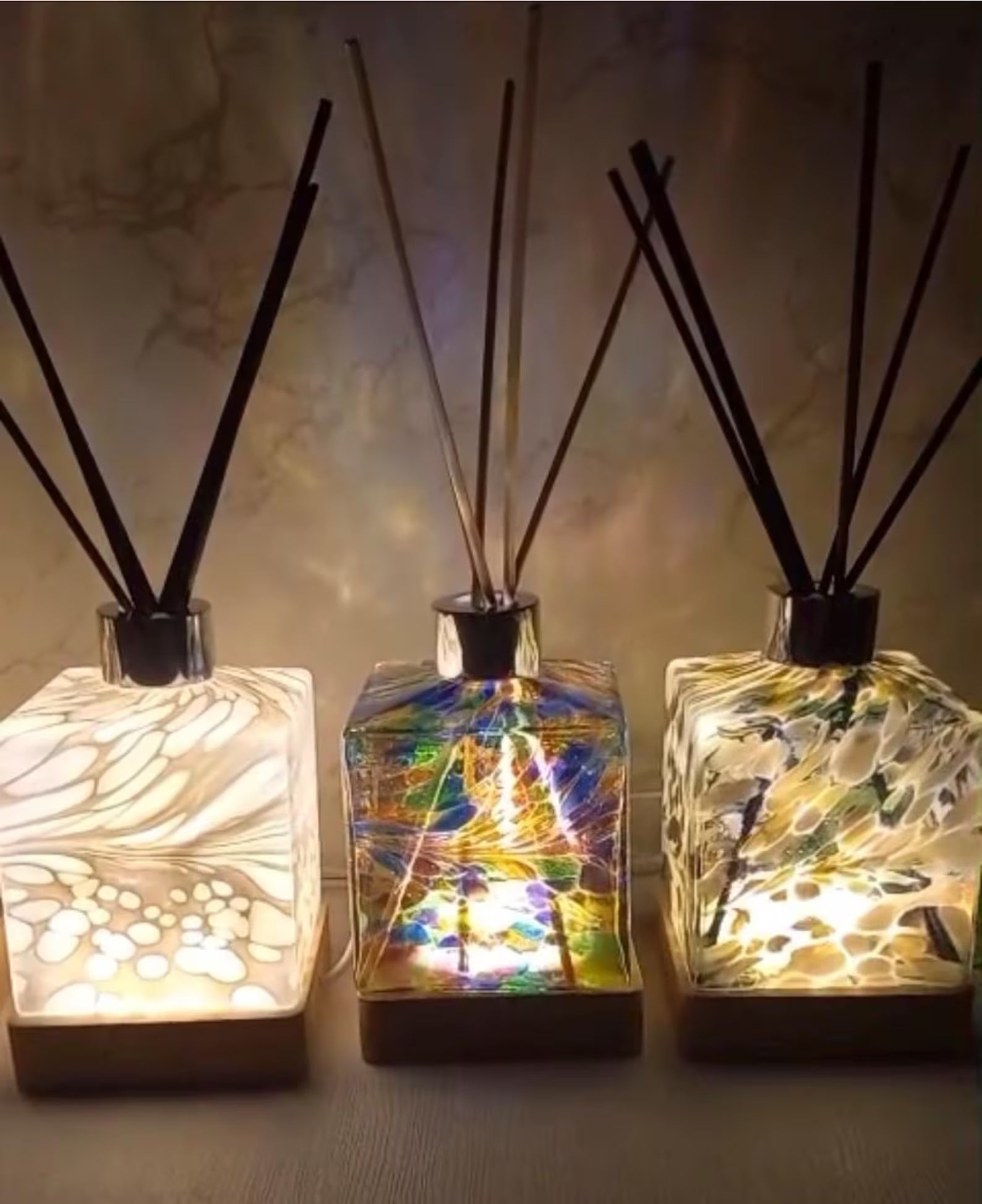 Flower Glow LED - podświetlany dyfuzor zapachowy LED Rękodzieło