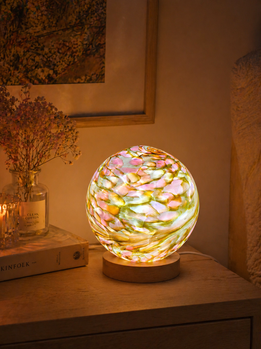 Rękodzieło lampka szklana nocna LED Płatki kwiatów Kula 12 cm